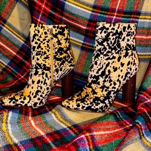 Azalea Wang Boots - Size 8